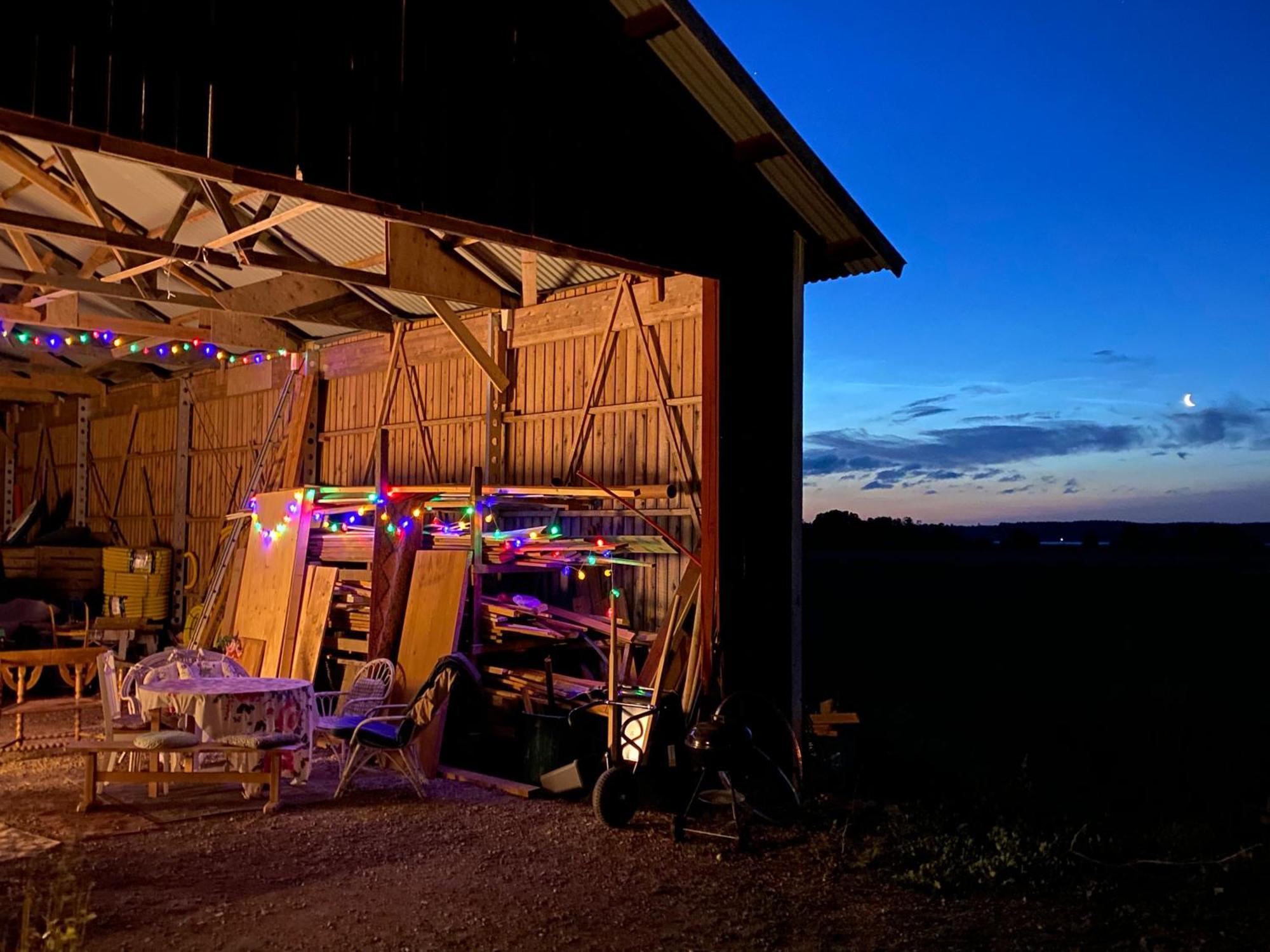 Soerby Glamping Hotel Klockrike ภายนอก รูปภาพ