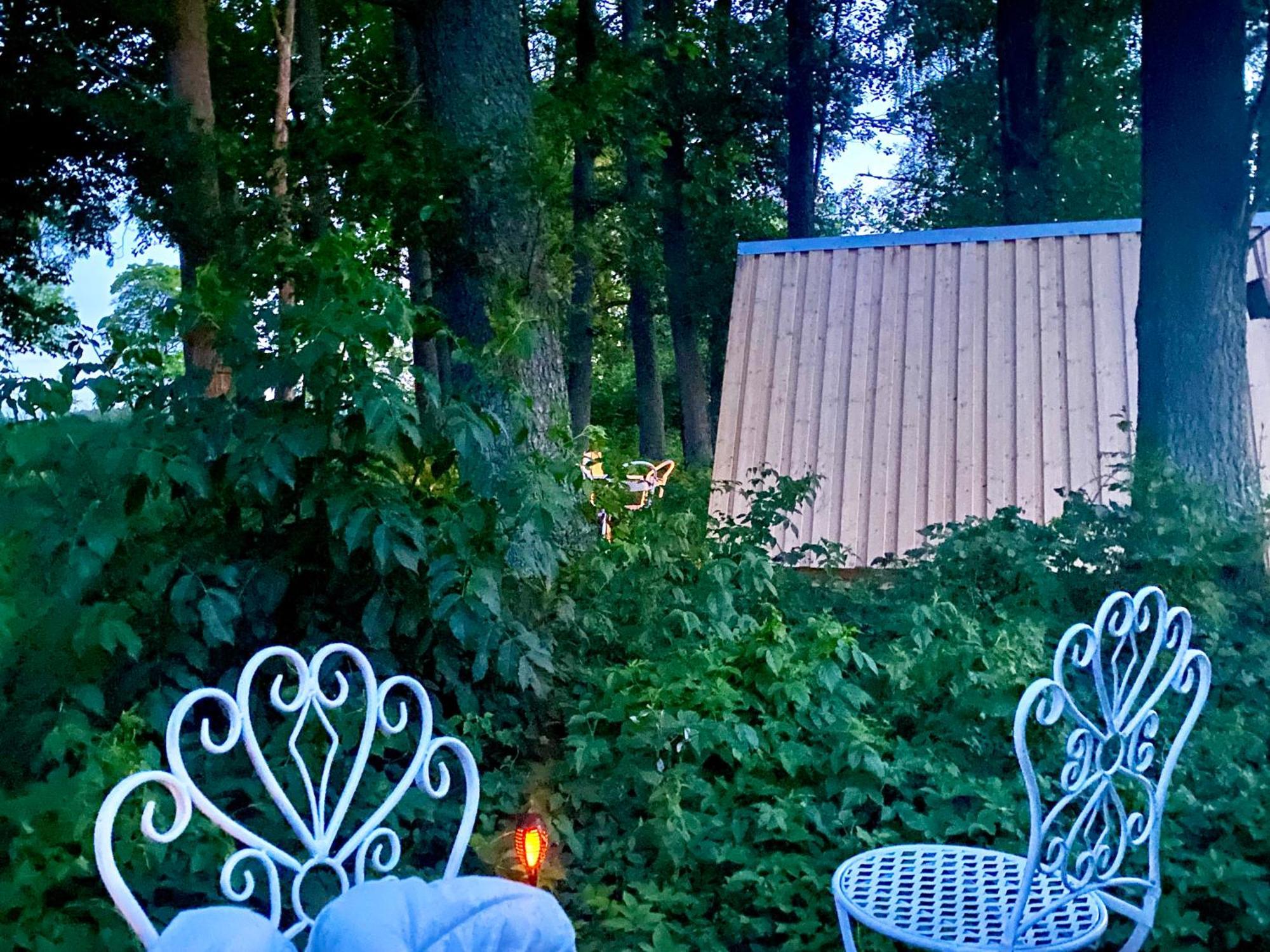 Soerby Glamping Hotel Klockrike ภายนอก รูปภาพ