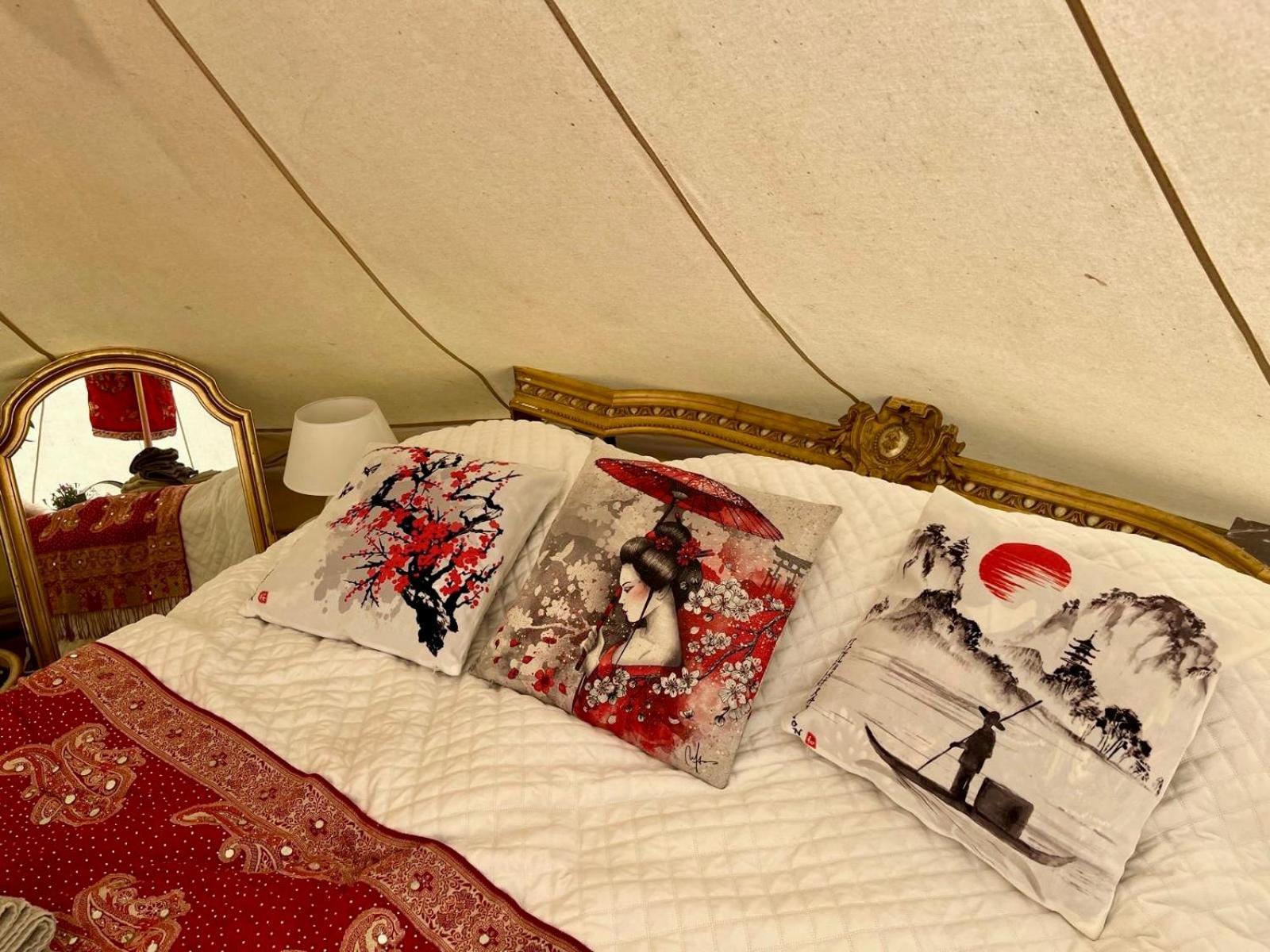 Soerby Glamping Hotel Klockrike ภายนอก รูปภาพ
