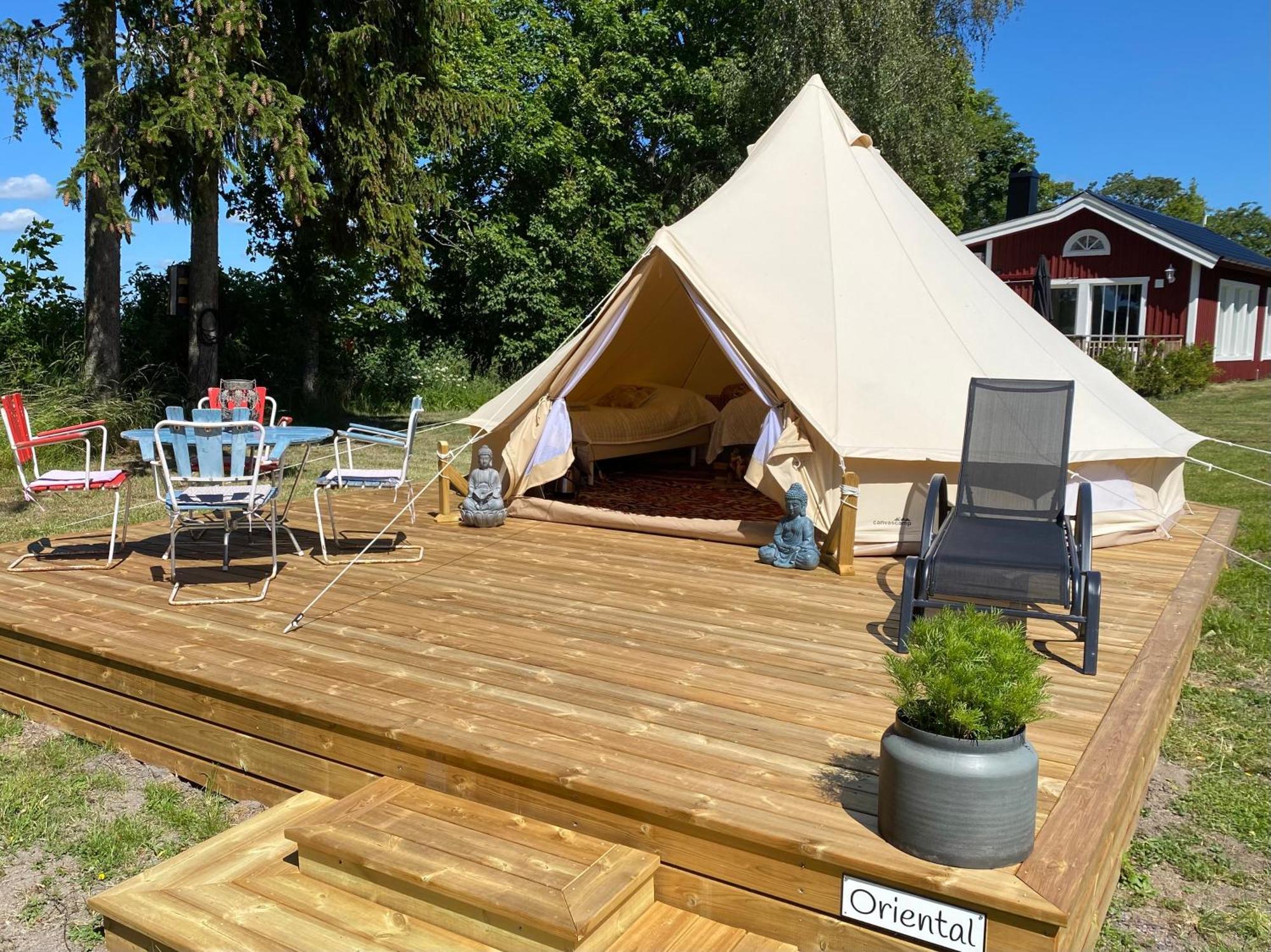 Soerby Glamping Hotel Klockrike ภายนอก รูปภาพ